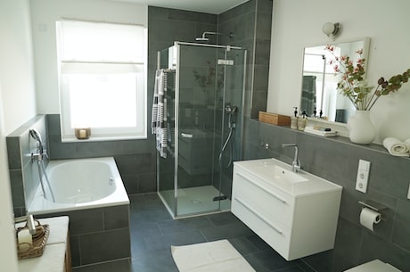 为您推荐：如何选择一款适合自己家的淋浴器