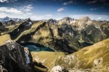 阿尔卑斯山：大自然的艺术品